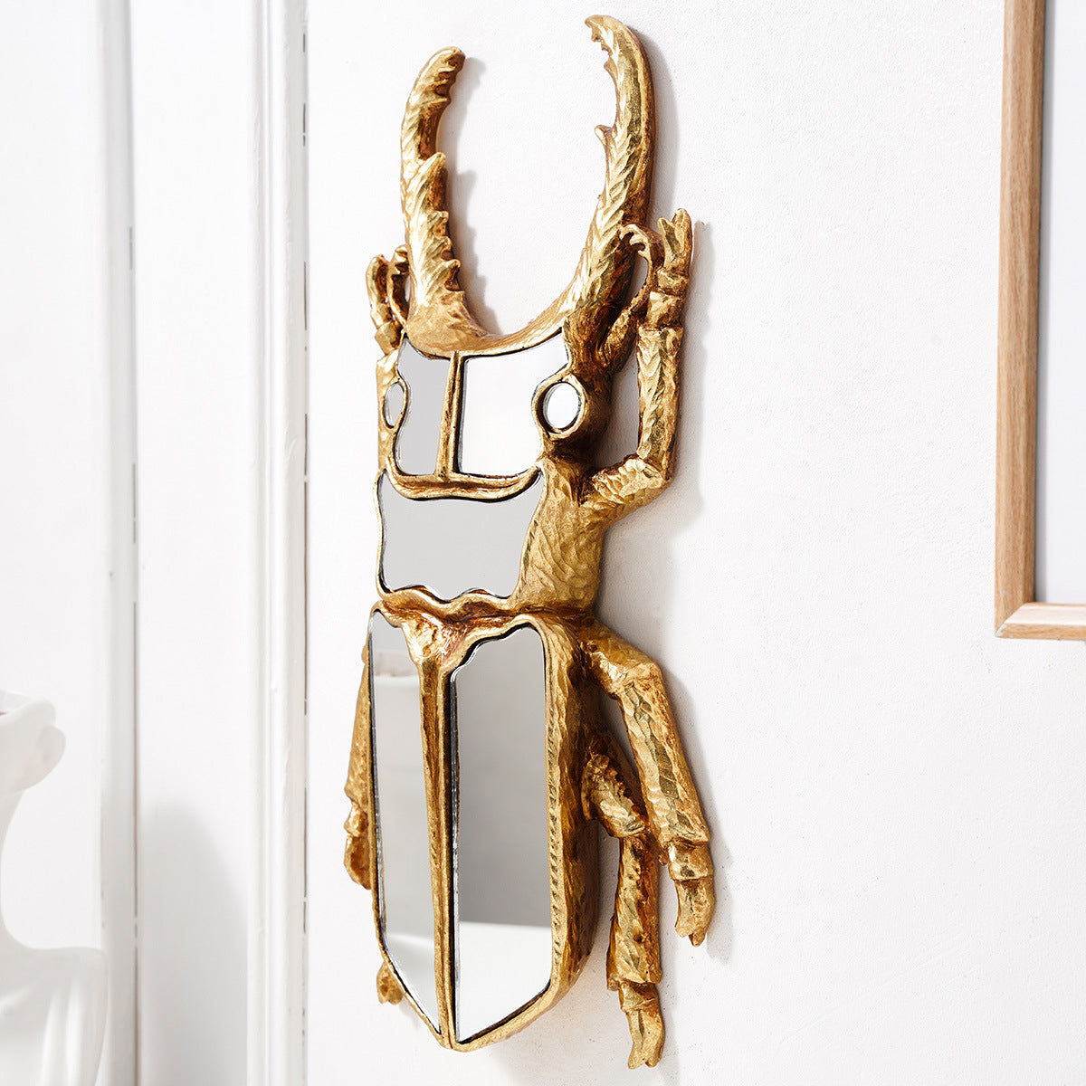 Golden mirror beetle wall decoration
